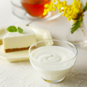 北海道バターミルクヨーグルト　レアチーズ仕立て　100g 詳細画像